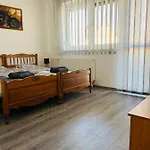 Eros Haz Pietro Apartman *